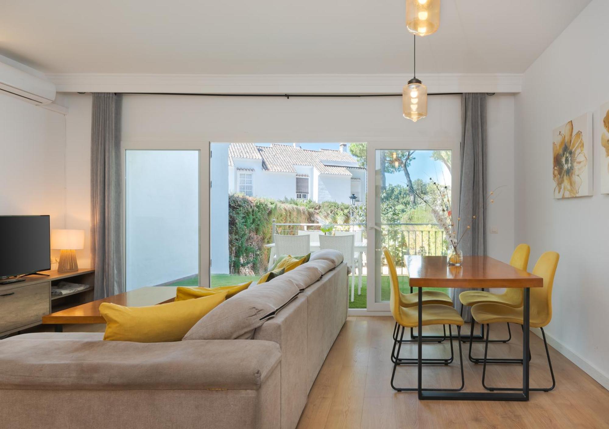 Wintowinrentals Townhouse, Pool & Beach マルベーリャ エクステリア 写真