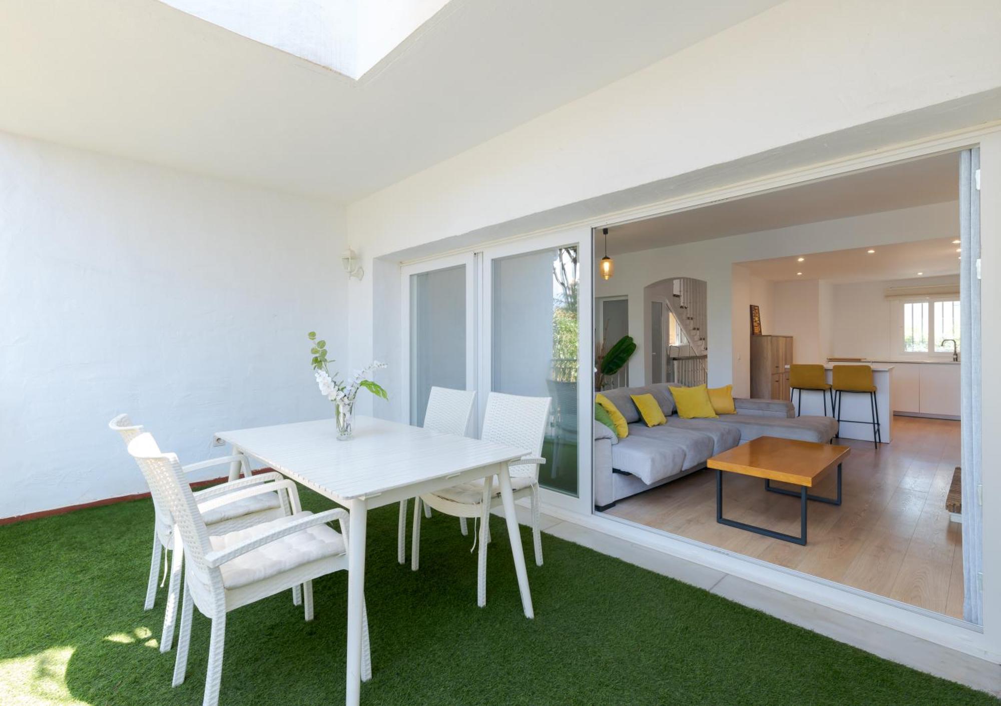 Wintowinrentals Townhouse, Pool & Beach マルベーリャ エクステリア 写真